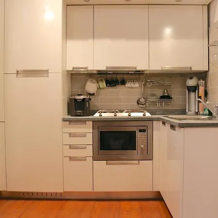 Charming Apartment In The Navigli District - 4 People Milão Exterior foto