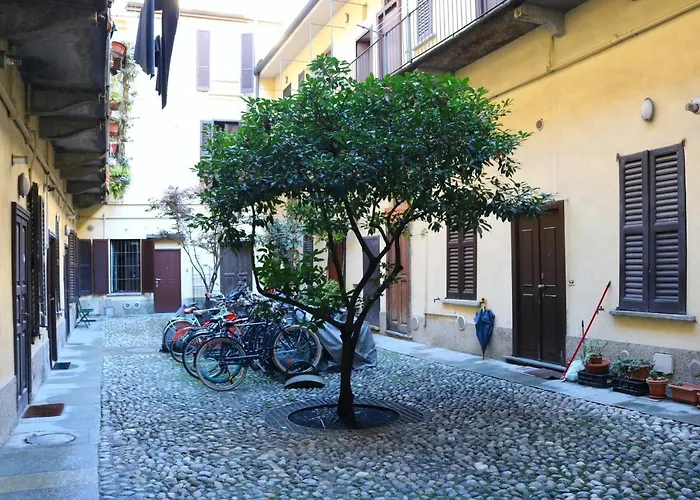 Charming Apartment In The Navigli District - 4 People