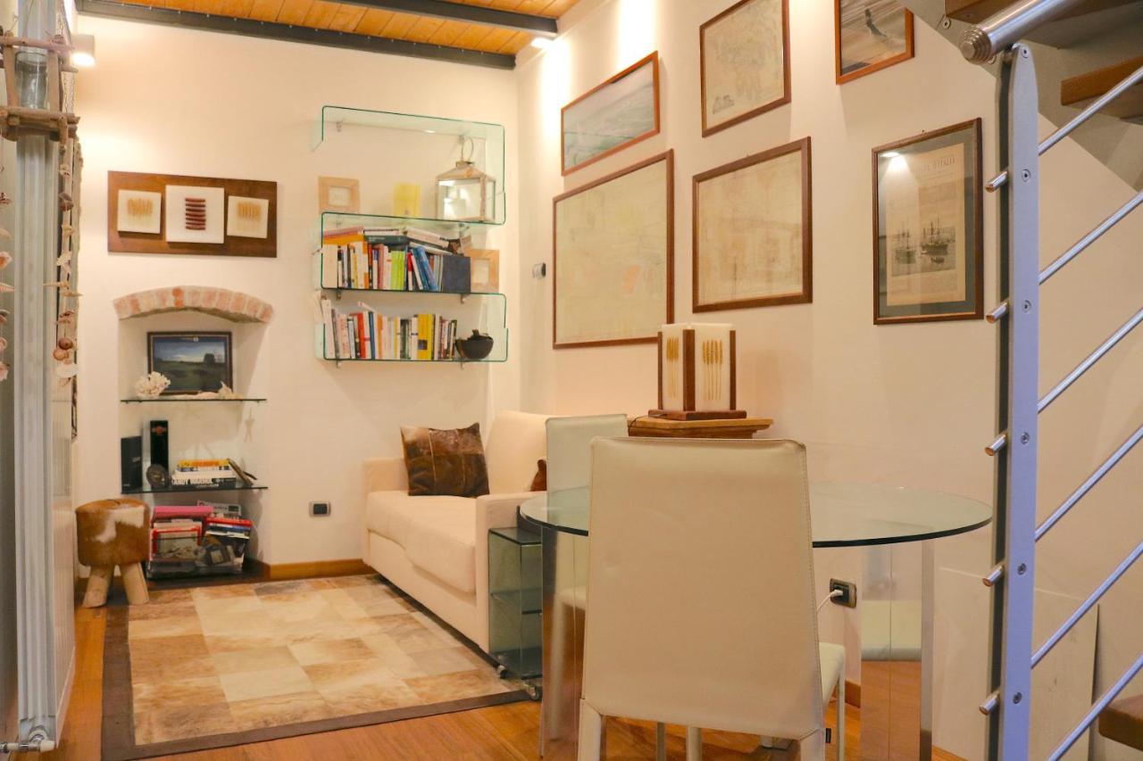 Charming In The Navigli District - 4 People * Milaan